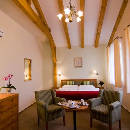 Hotel Castle