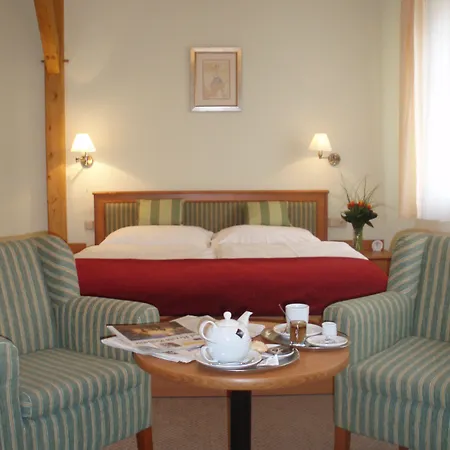 Castle Hotel