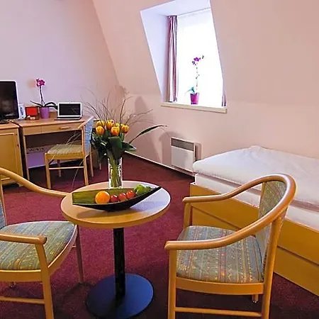 Hotel Castle 4*