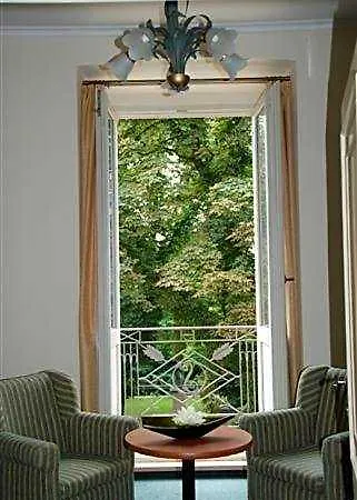 Castle Hotel 4*