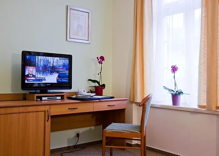Castle Ξενοδοχείο 4*